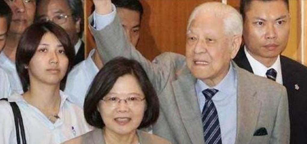 其实很多中国人不知道的是：大部分台独不是100%中国人，他们真正力量也不是来自美