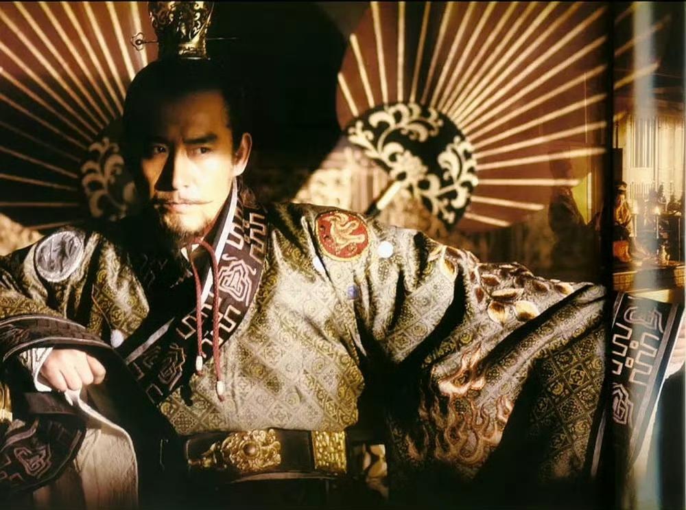 玄武门之变的根本原因，本质上还是李渊无能。纵观历史，李渊是一个很特殊的开国皇