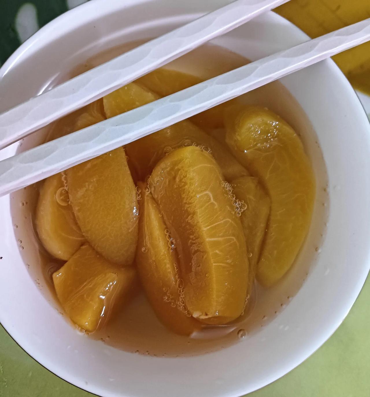 2025年，这一年身体上小毛病不断，令人困扰。年尾了，身体还是各种不舒服，吃药打