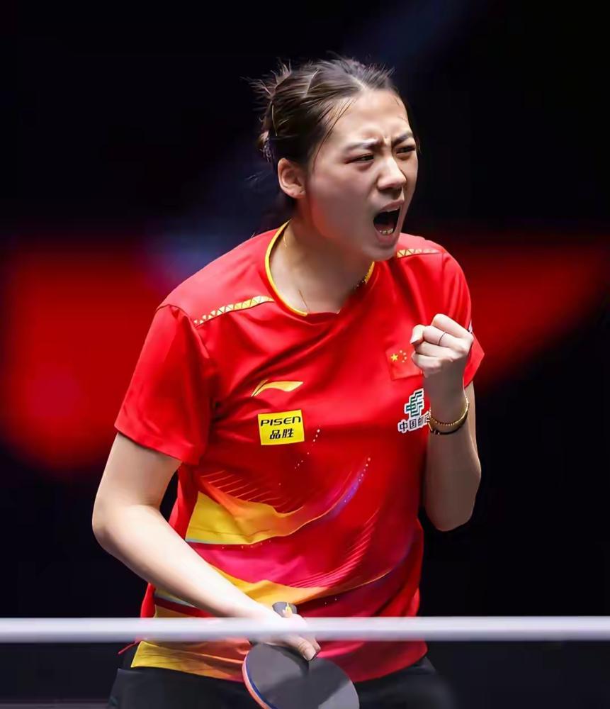 签表刚出，都说陈熠晋级稳了？我看未必。她首轮碰韩国金娜英，这关不难。但下半区