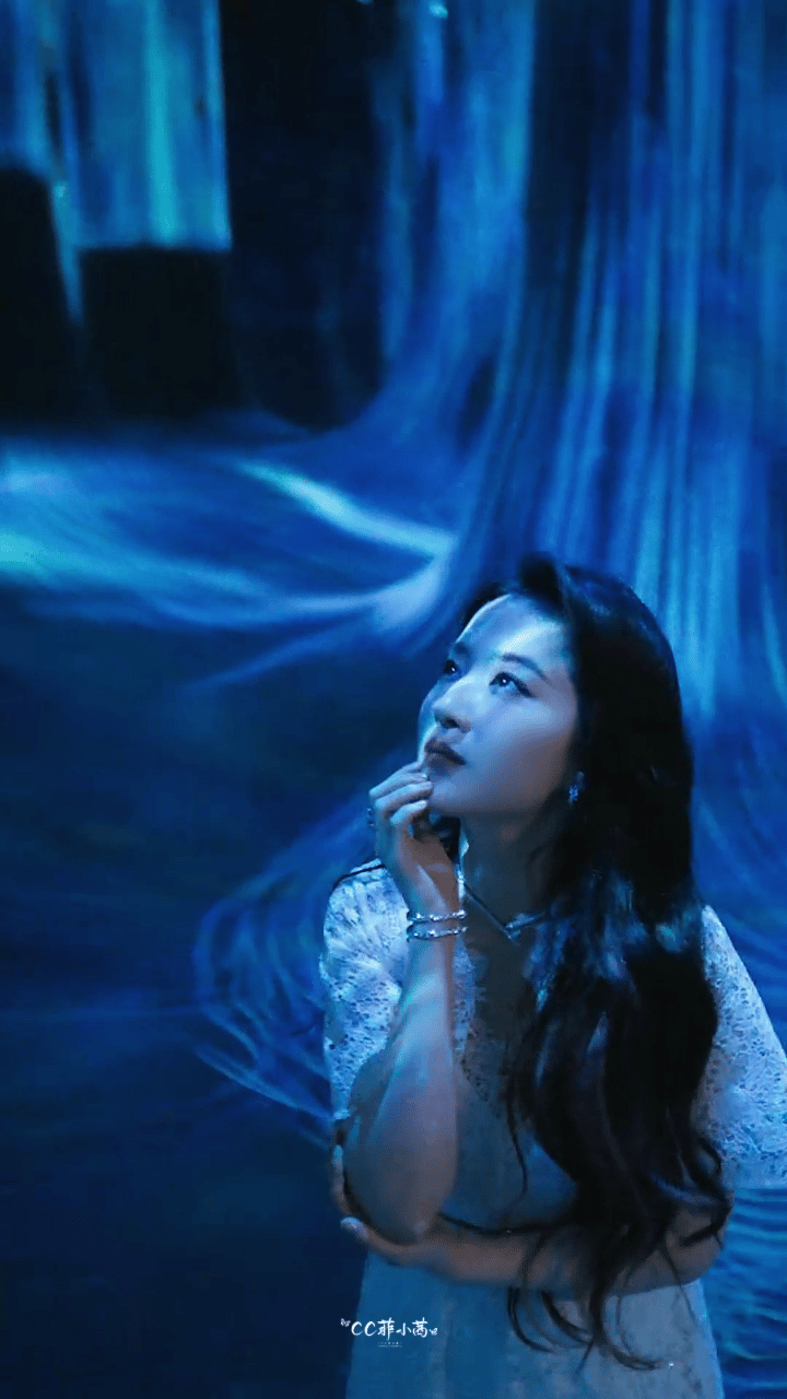 ▷刘亦菲×阿布扎比|宝宝你是一条美人鱼呀🧜🏻‍♀️🫧·刘亦菲·