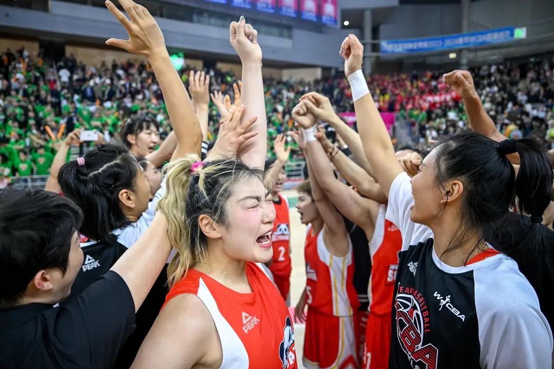 今日四川女篮所在的定州赛区开打！（17点整）加上武汉赛区，总共有6场比赛👇