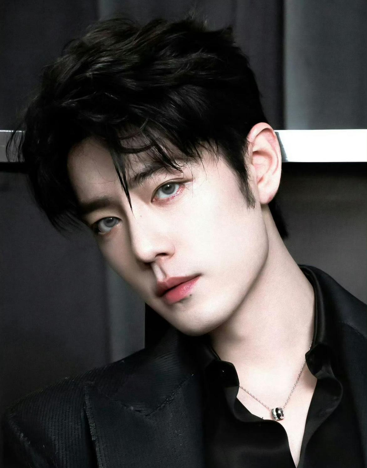 家人们谁懂啊，肖战《十日终焉》定妆已完成，终于传来实锤，四月初开机！