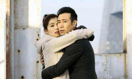 2014年，于和伟刘涛拍吻戏，刘涛说：“你嘴里烟味太重了”，没想到于和伟笑了笑，