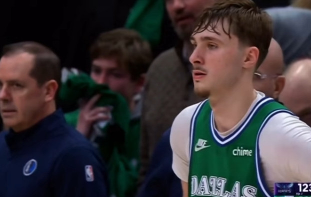 弗拉格干了49分？这是19岁的新秀？小牛这交易赚翻了，一个处于下滑期的东子换了