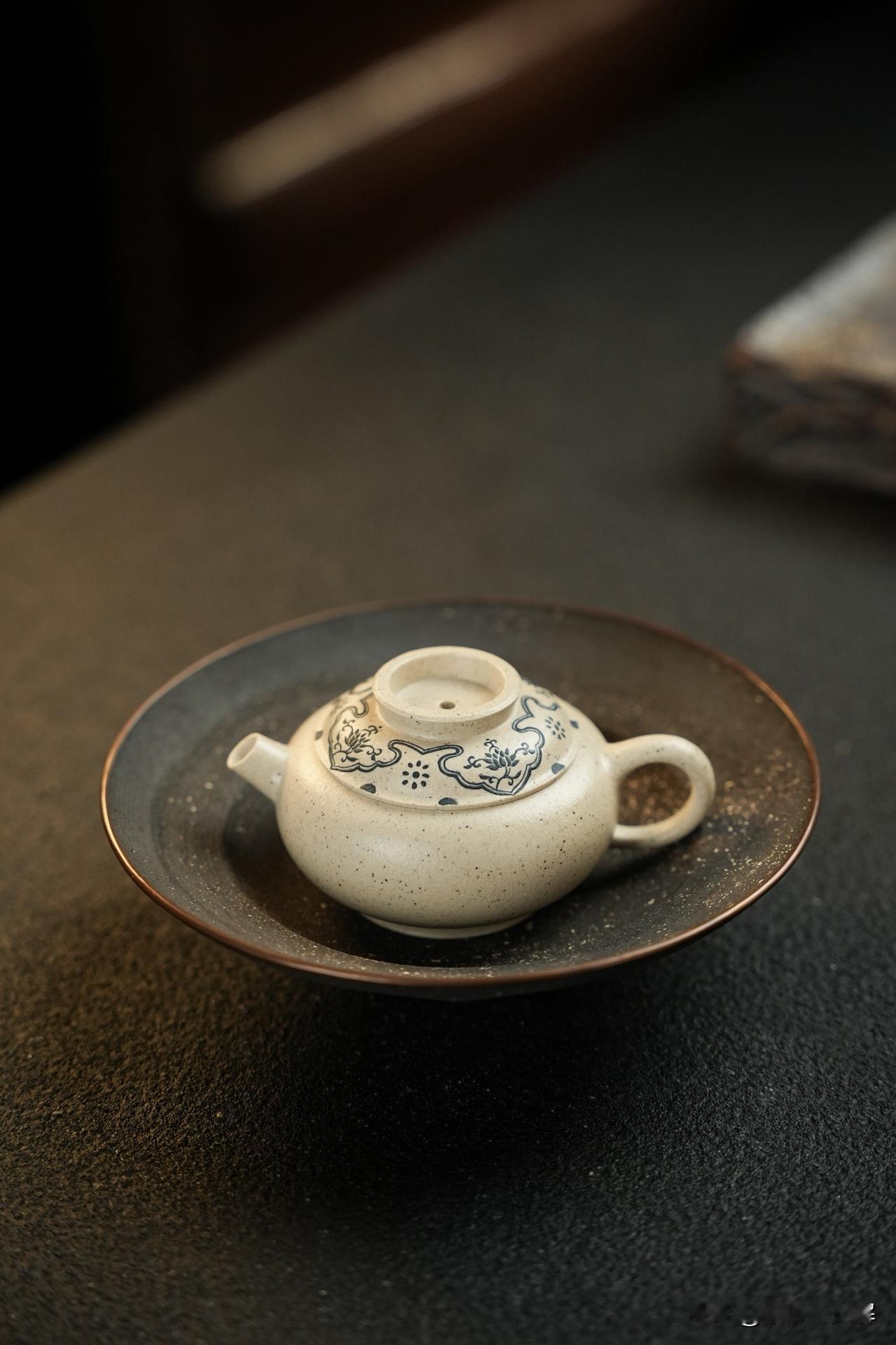 紫砂壶泥料好不好？别听故事，看看这几点总有壶友发图来问：“老师，这壶泥料怎么样
