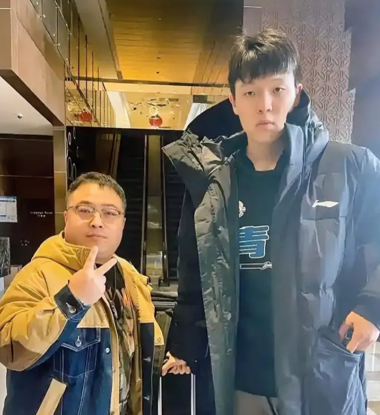 杨瀚森为什么能被开拓者选中？有人疑惑，当然我也疑惑？我特地去查了一下，