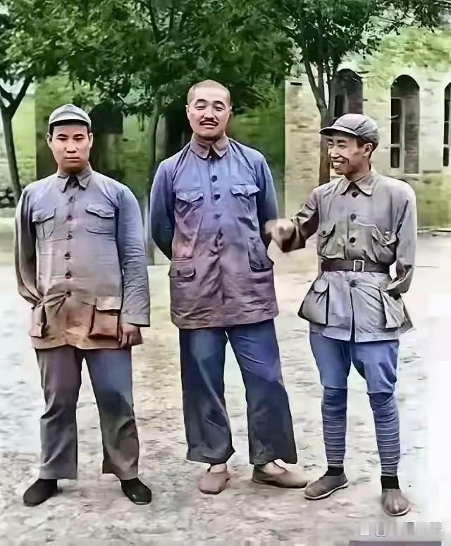 贺龙当时的真实样貌，紧留下一张图片为纪念了。