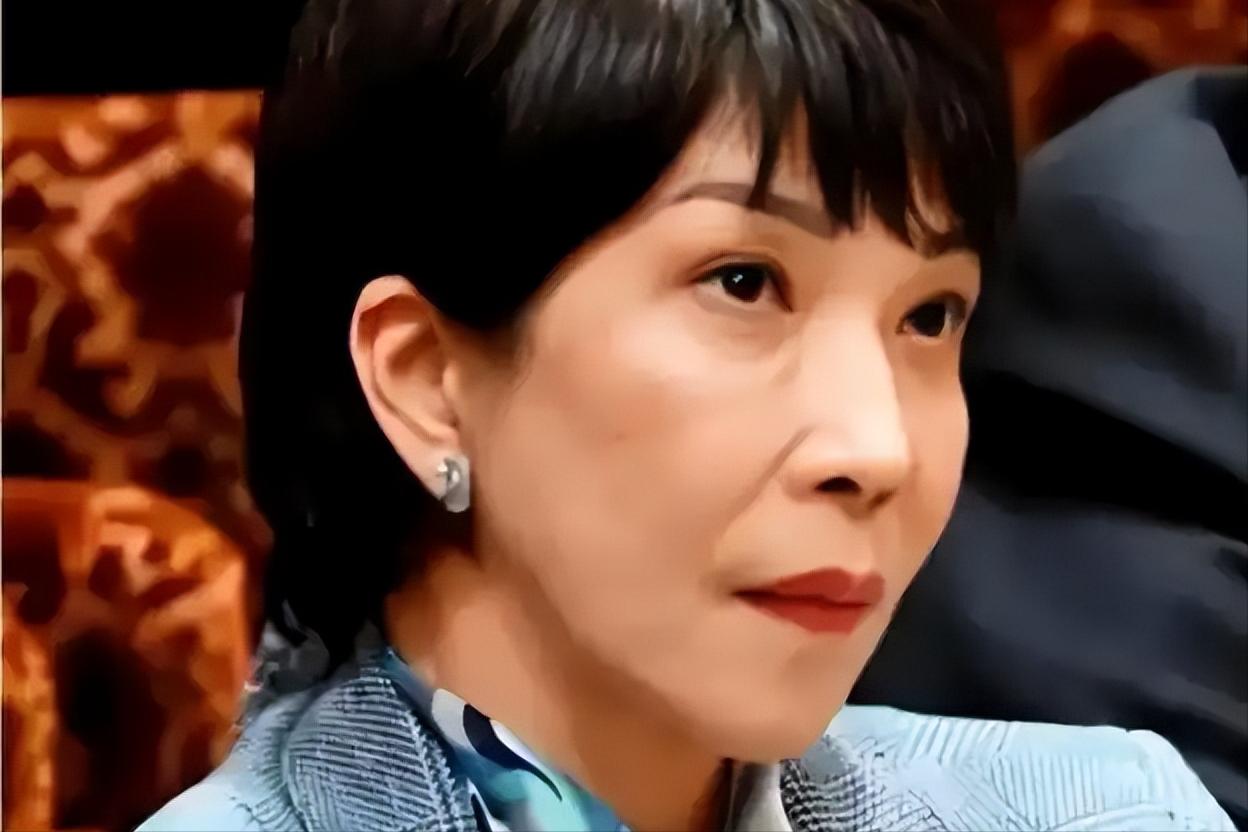 高市放大招，请天皇出山！日政客：中日1949年后从未有的局面出现！政坛乱局怎么