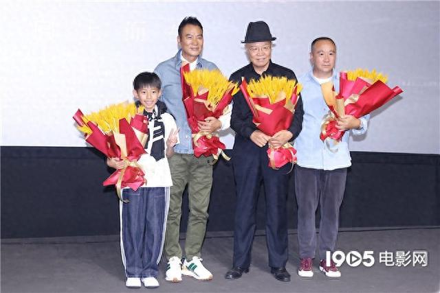 《我的爷爷》任达华再演小人物 <em>首映</em>现场秀山东话