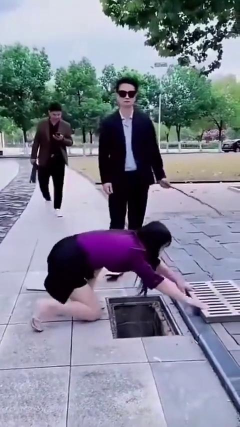 美女，没事吧？