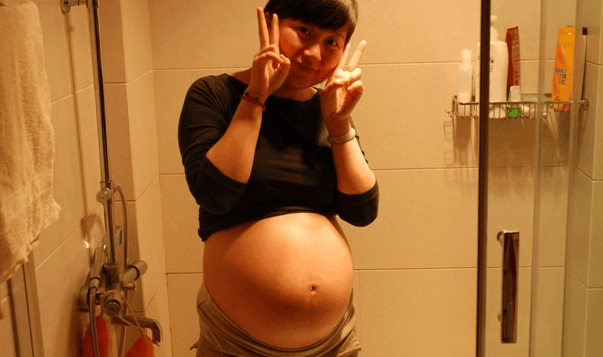 预产期下个月, 大家给看看是男宝还是女宝