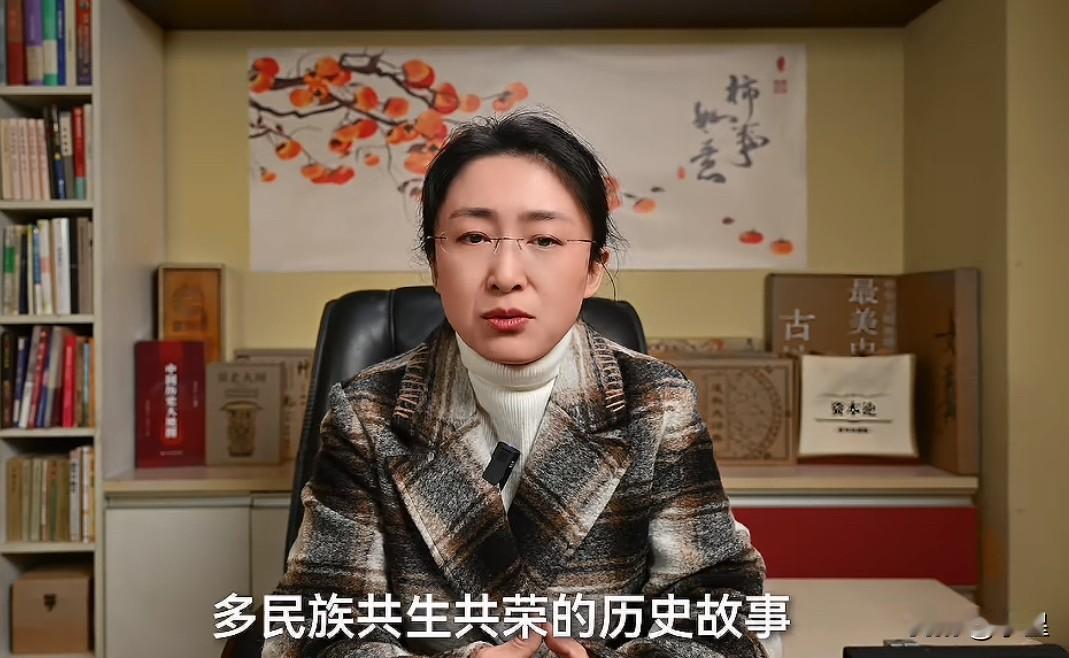 相信这几天很多人被吃瓜蒙主震撼了就有人开始贬低看蒙主言论的人说是一群没什么文