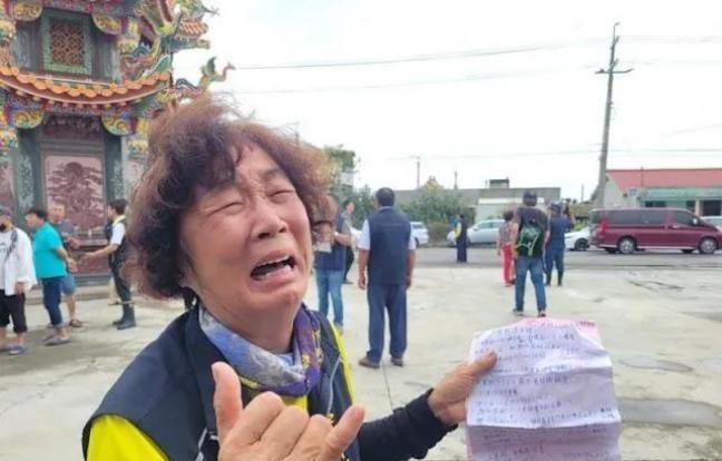 民进党最铁的"票仓"台南学甲区，百姓家里停电整整6天没人管，里长在网上哭
