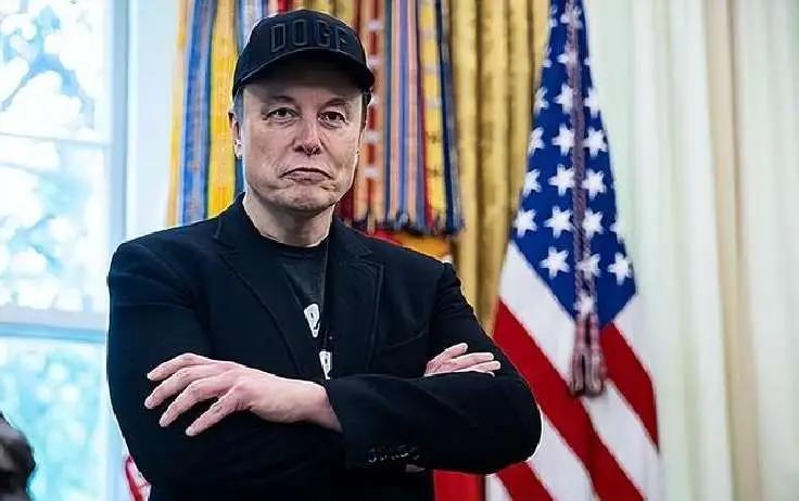 特斯拉2年剔除中国零件？马斯克这刀实则“自砍”据《华尔街日报》报道，特斯拉