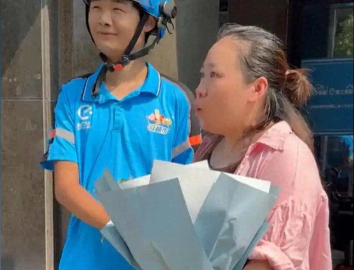 有情有义！湖南，老板娘被困冷库20分钟获救的后续来了，请全体骑手吃饭都是小事，她