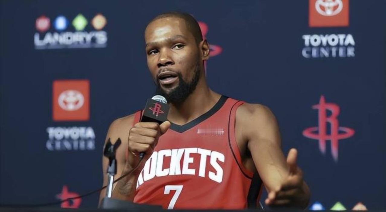 杜兰特是真懂球！昨天两个观点，全部灵验了！昨天杜兰特接受媒体采访，谈到今天将