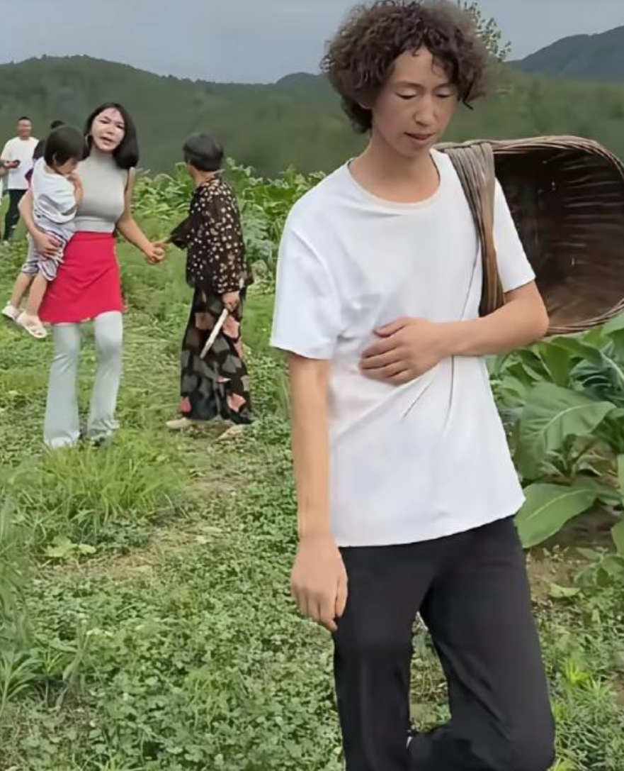 庞麦郎，真是人生赢家。仅一年功夫，他什么都有了！