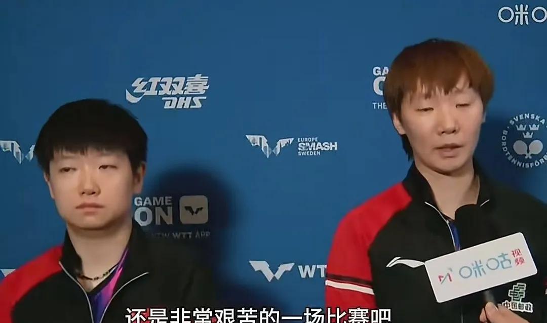 曼玉回顾自己跟长崎美柚的比赛。曼玉说：今天确实是很艰苦的一场比赛，自己也是在落