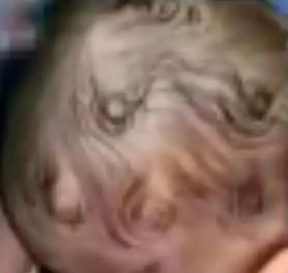 杭州一医院内，31岁宝妈顺利诞下男婴，这本是平常的新生命的到来，却因为新生儿的特