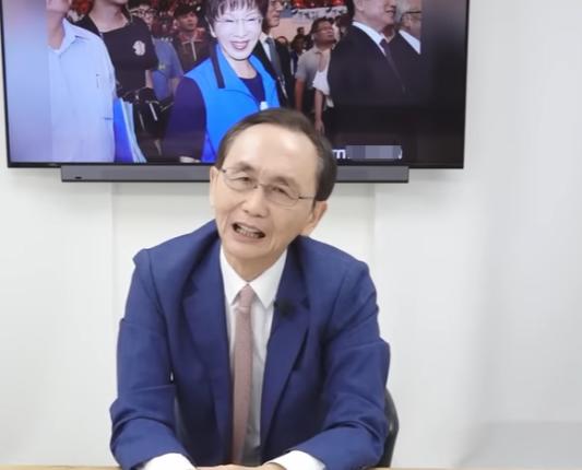 洪秀柱呛高市早苗“关你什么事”遭吴子嘉攻击针对洪秀柱日前怒斥高市早苗“关你