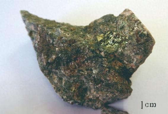 中国买矿石坚持用人民币，不玩美元那一套了。美国让澳大利亚必须用美元卖，结果自己又