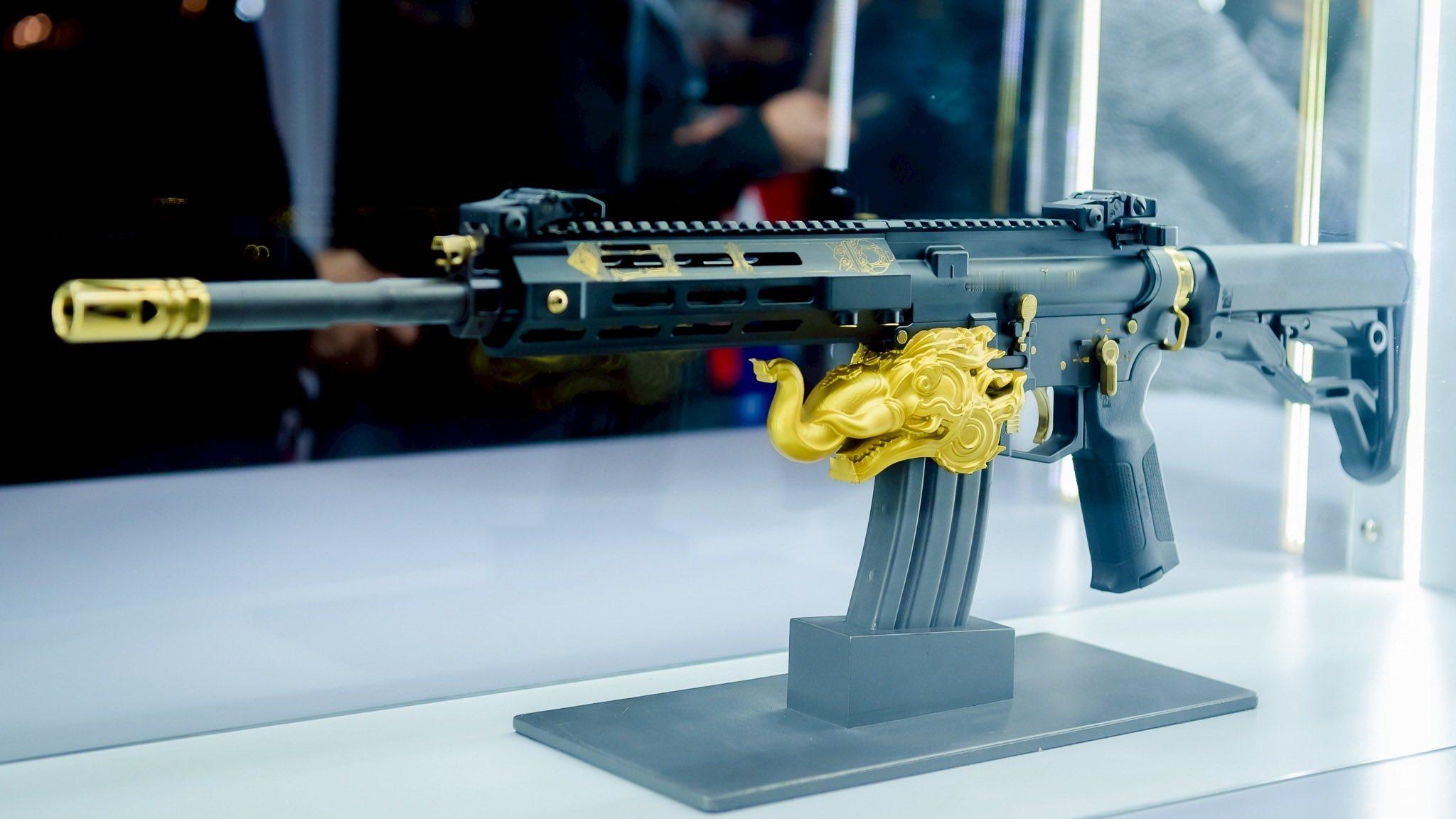 【金象步枪】泰国曼谷举行的“2025年国防与安全技术展览会”上泰国Kochas