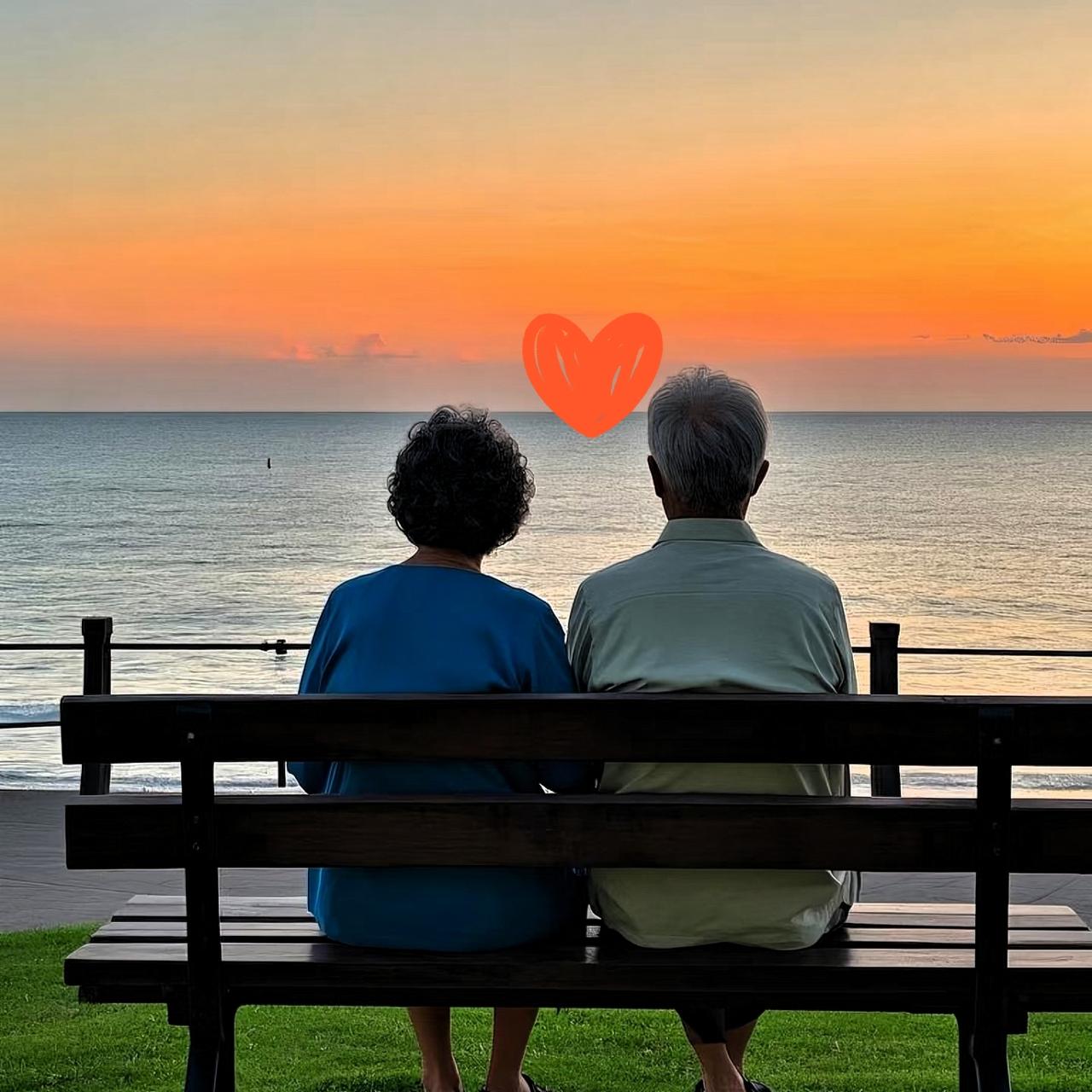 笑不活了！大爷大妈同居24天分手，原因竟然是因为厕所争夺战！公