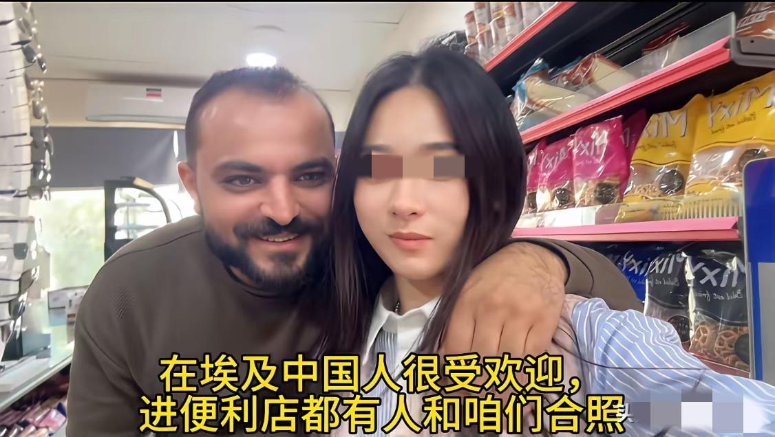 在受欢迎，也不能上来就搂肩膀头子，男女有别，全世界通用的道理，出国就不成立了吗？