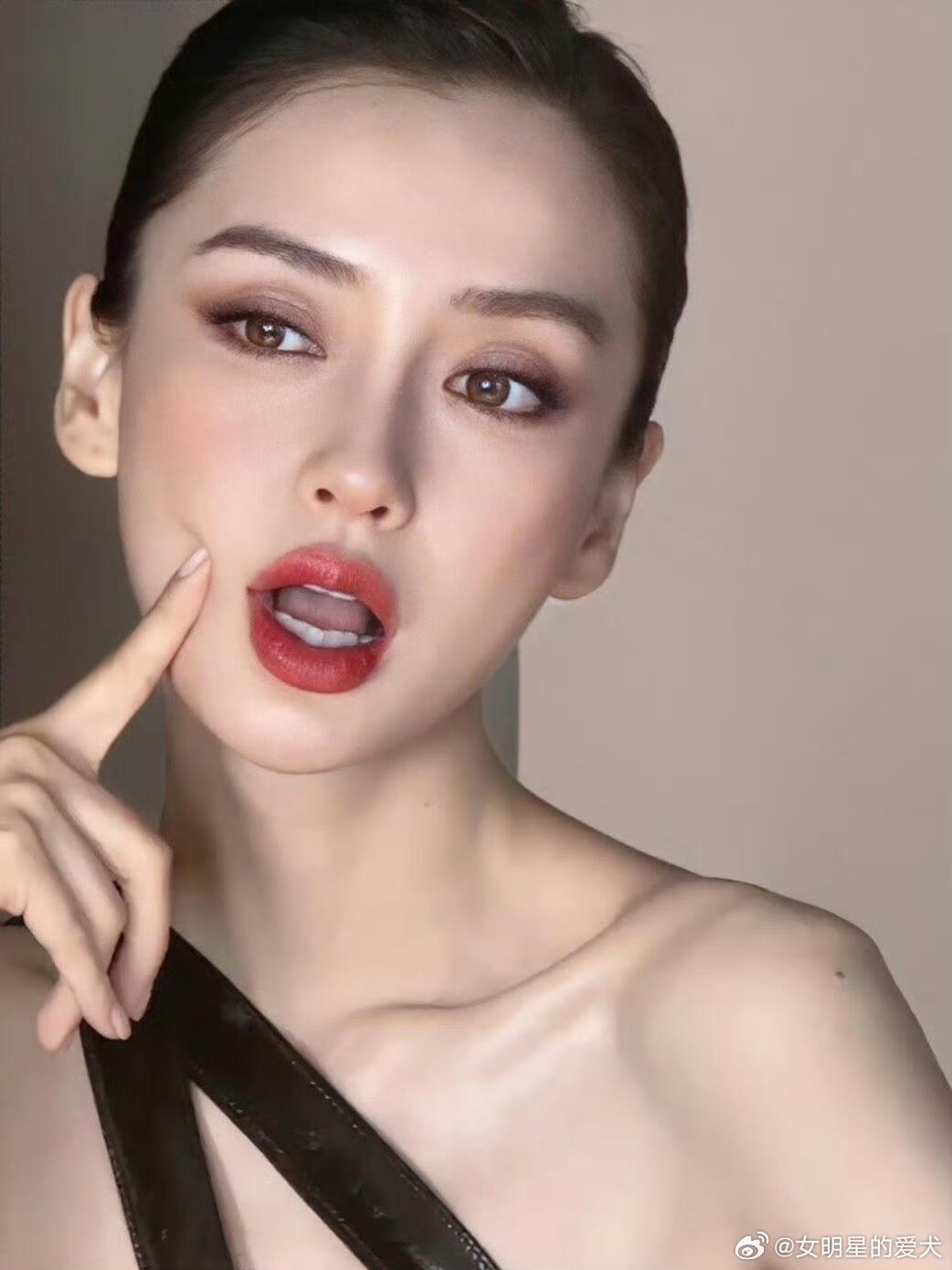 杨颖Angelababy这谁能忍住？