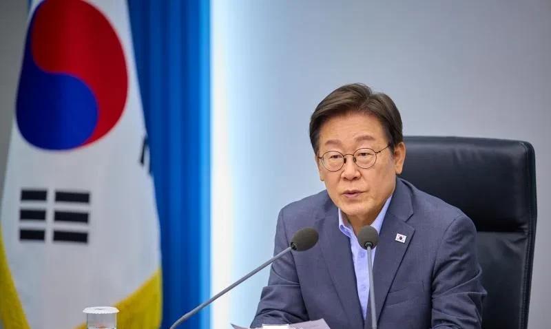 太小看中国了吧，李在明准备把中国玩得团团转？据韩媒透露称李在明正准备派一支“高规