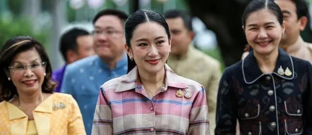 最后期限至，佩通坦可能会向泰国宪法法院申请延长答辩时间。等待她的有四个结局:1