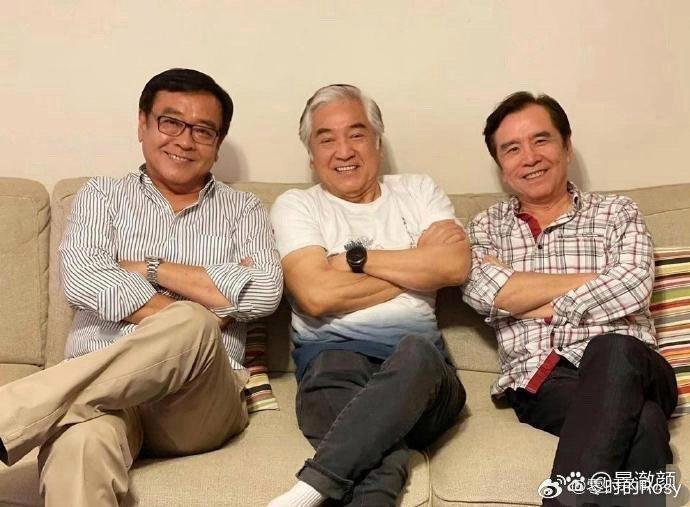 三位亲兄弟，虽同根不同姓。眼前所见皆相识，猜出他们的名字可否？