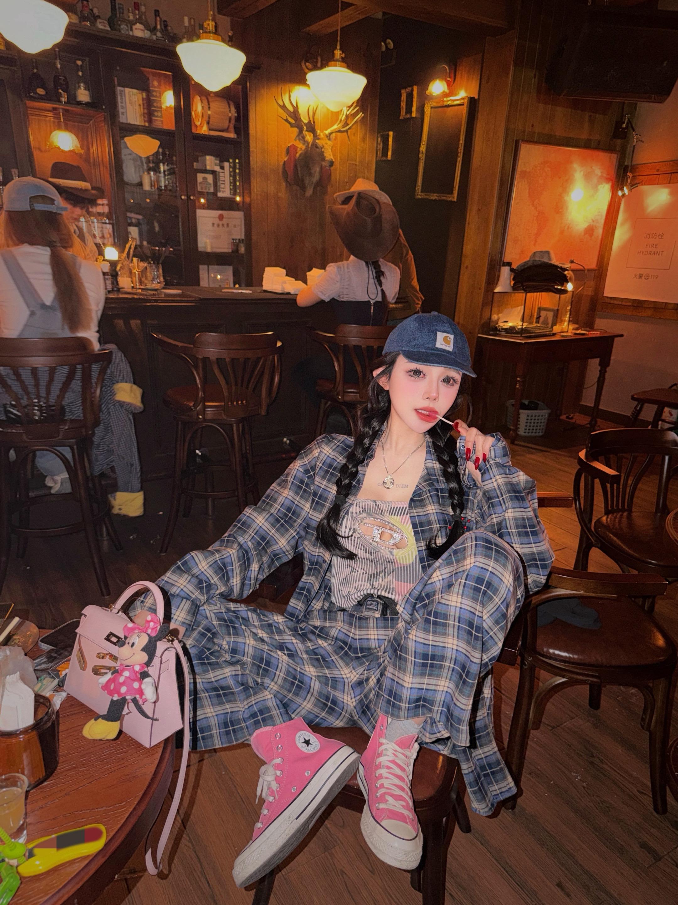 我发誓我会一直单身 证明男人最没用 但如果是长得帅的 抱歉 是我没用