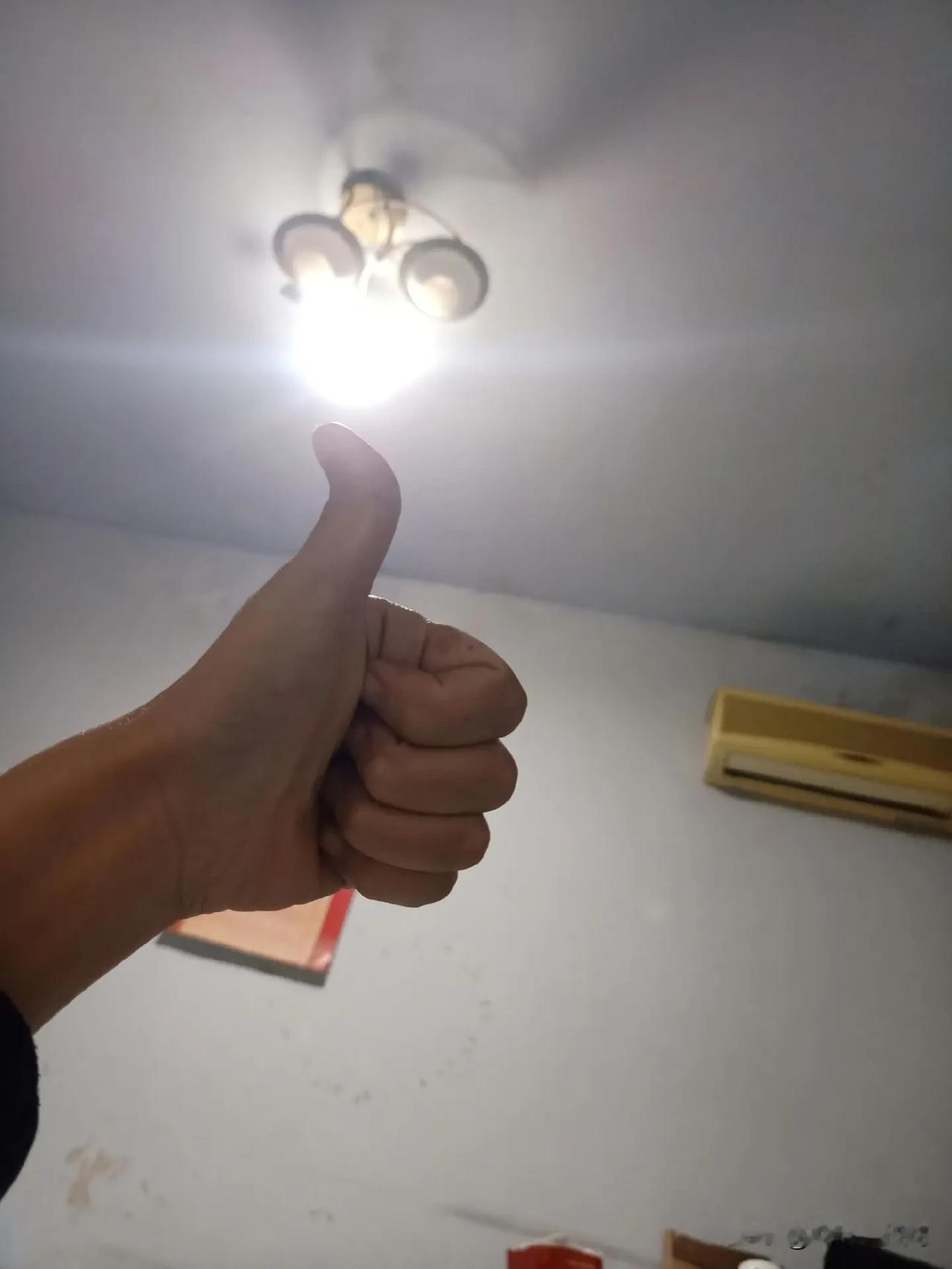 中天科技技术分析！中天科技近日成了大牛股，得益于光纤概念的爆火，股价就像坐上