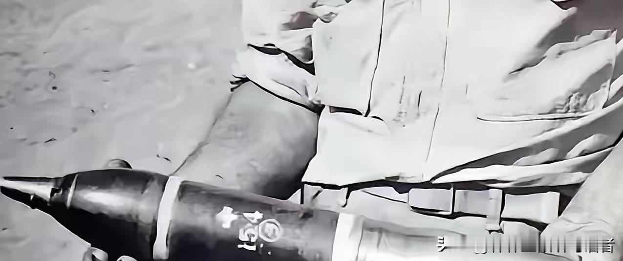 1940年，115师686团炮弹告急，全团只剩下3发炮弹，团长张仁初急得团团转。