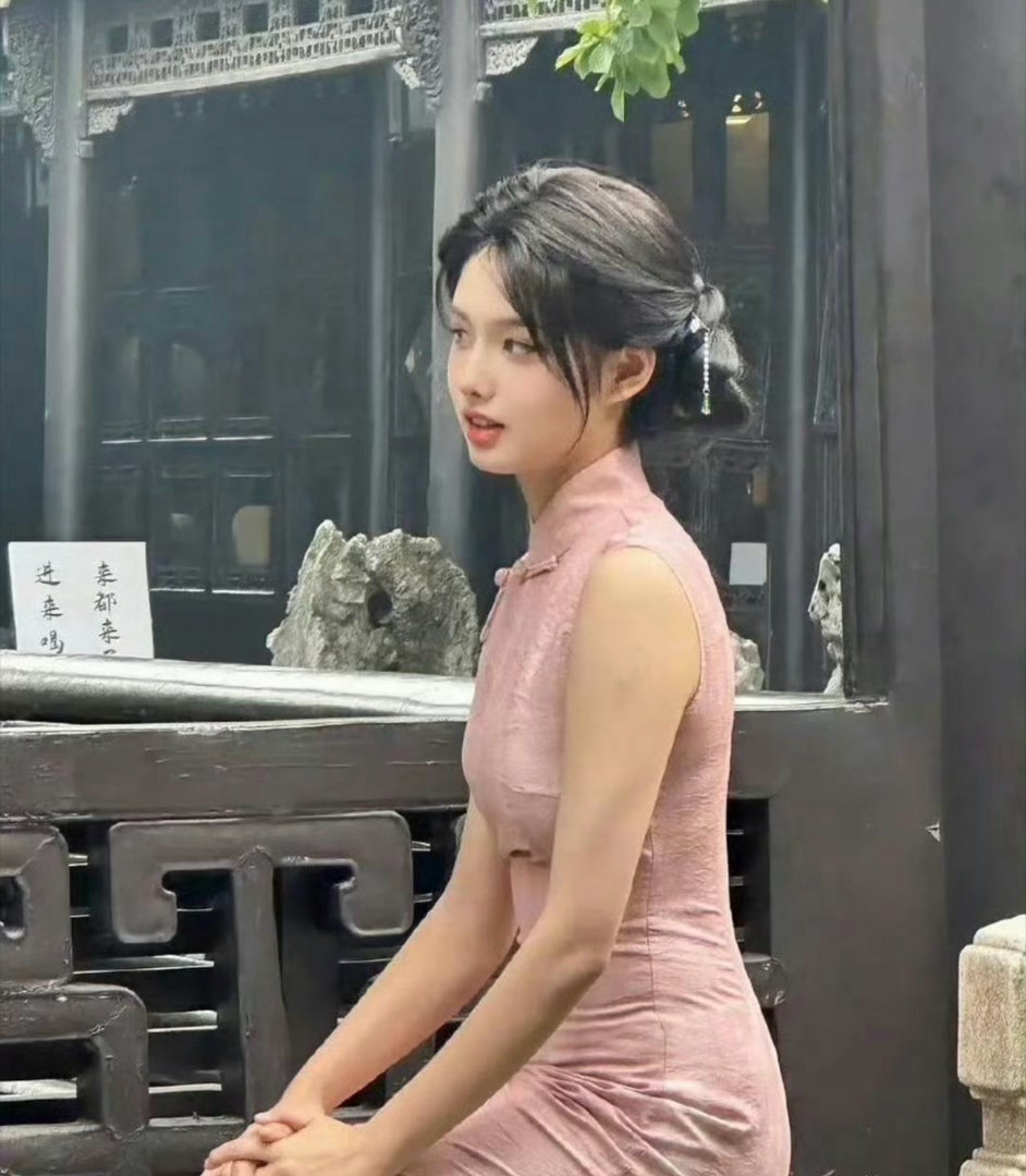 路人视角下的艾米，颜值能打几分？