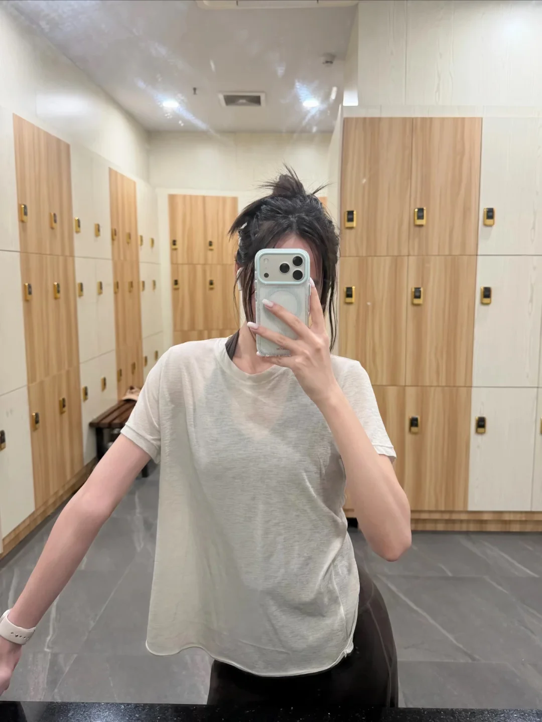 第一次穿，带动全健身房买了5件了。。。。。。