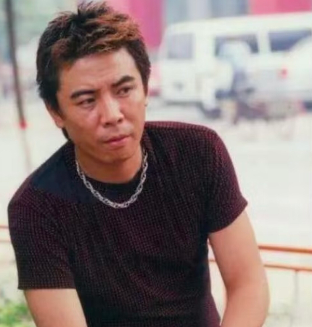 强哥，出来了还带我玩嘛？