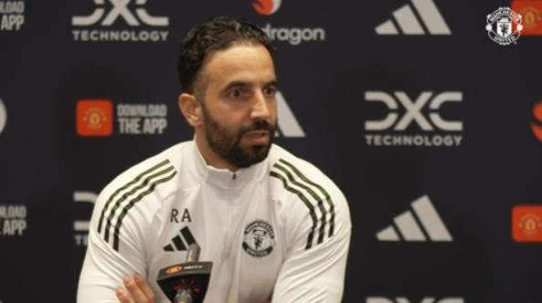 阿莫林: 利桑德罗现在还不能上场 会看看阿玛德和姆伯莫搭档效果