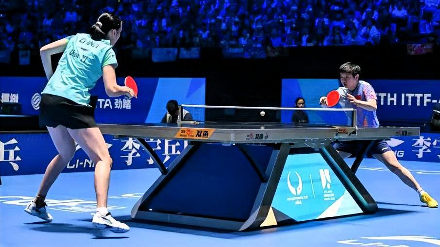 一、核心对比（2026年3月）孙颖莎（2000年，26岁）-✅技