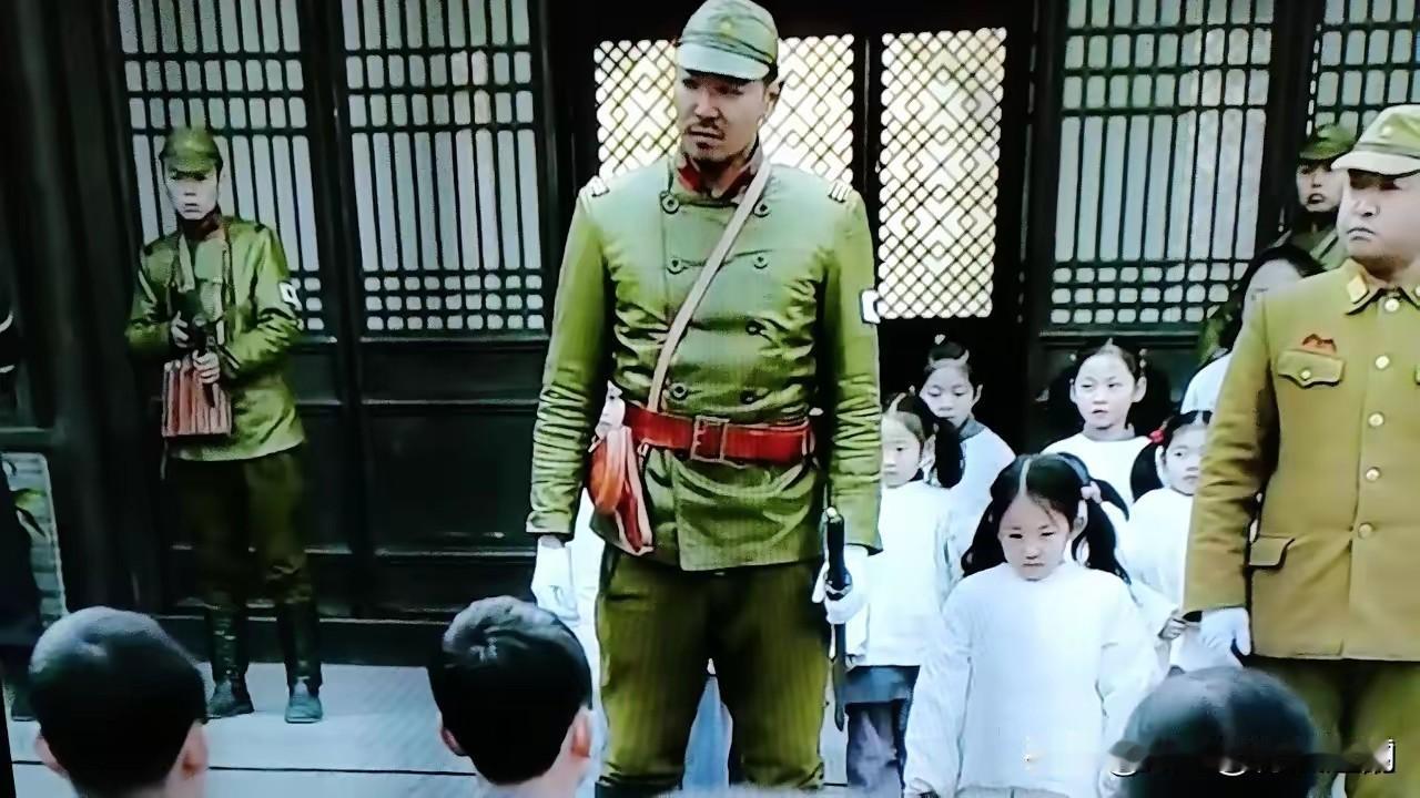 侵华日军罪行累累，他们是二战期间最灭绝人性的军队，最惨无人道的军队，最穷凶极恶的