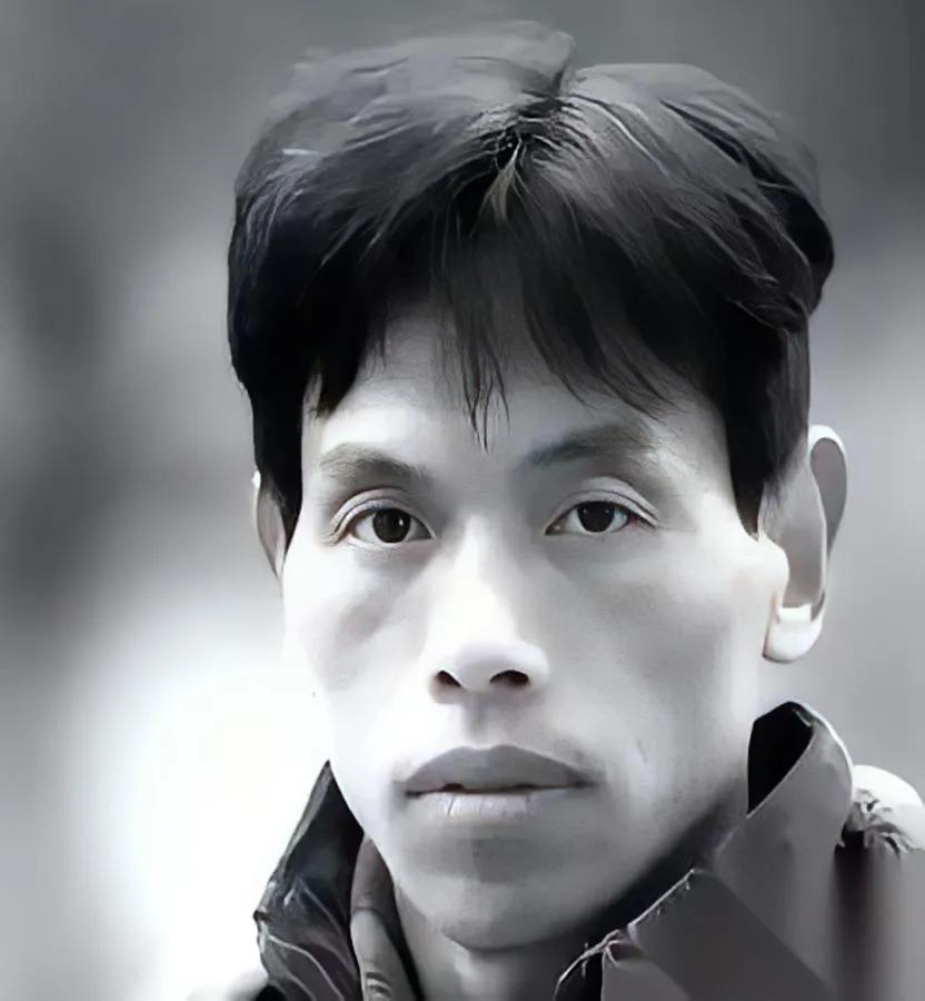 湖北有个男人叫熊庆华新婚第二天干的事，全村人骂了他十年。天刚亮他就把