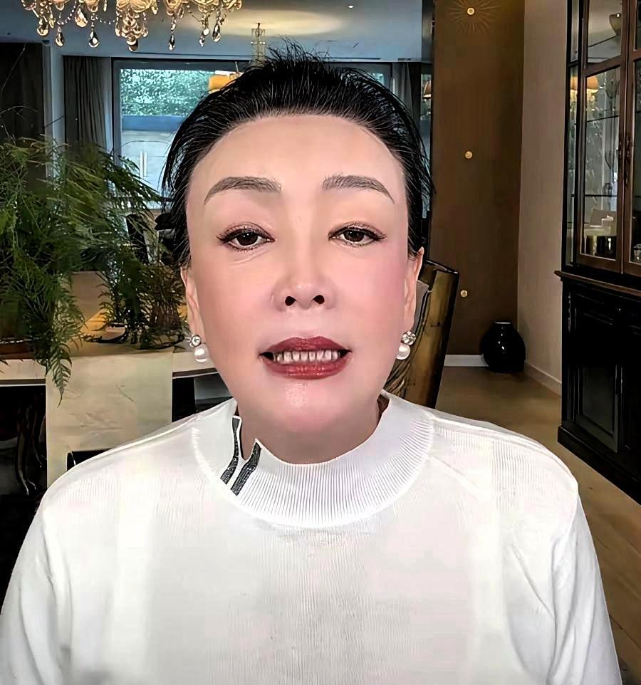 兰姐带娃：大S走后，这关系它变了大S走了，一年了，大家都很难过，张兰，她以前的