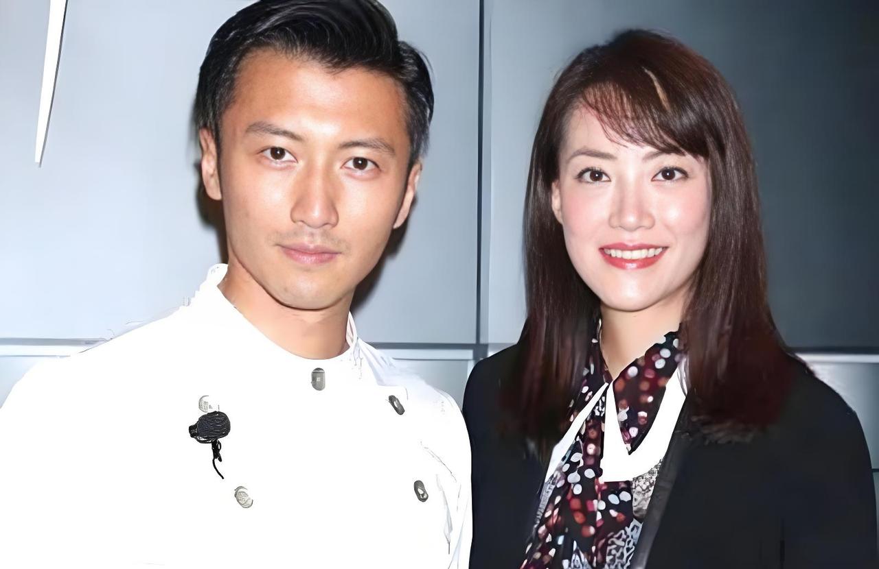 一个16岁就被全场嘘声淹没的叛逆少年，凭什么能红足30年？霍汶希一句话道破天