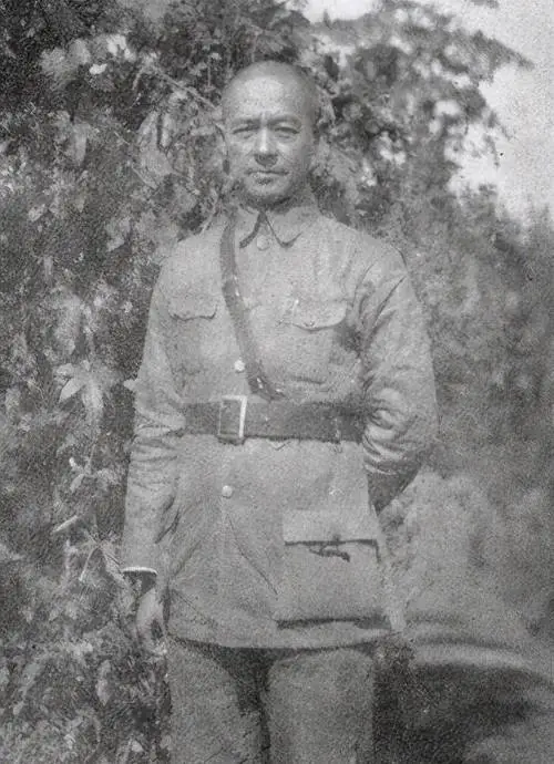 所有人把裤子脱了”1938年台儿庄战役前，一位中年妇女找到了军长张自忠,含泪说部