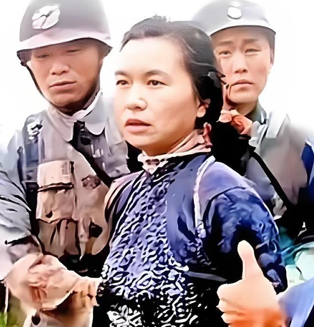 朱枫到死都还不知道,她的继女阿菊,其实也是国民党特务。不是逼供来的,不是突然