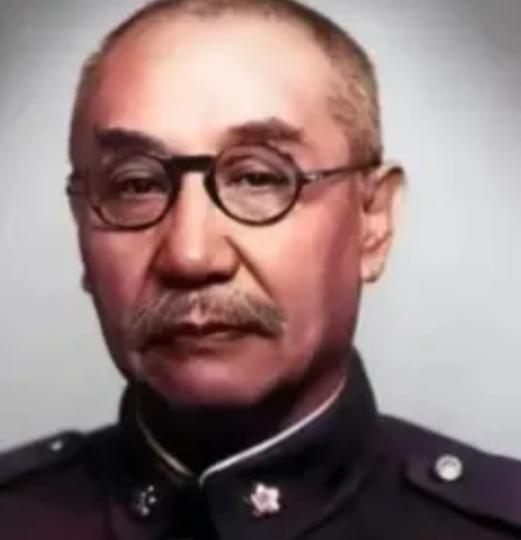 1945年阎锡山将贴身秘书李蓼源就地活埋，关键时刻，负责行刑的师长却违抗了命令，