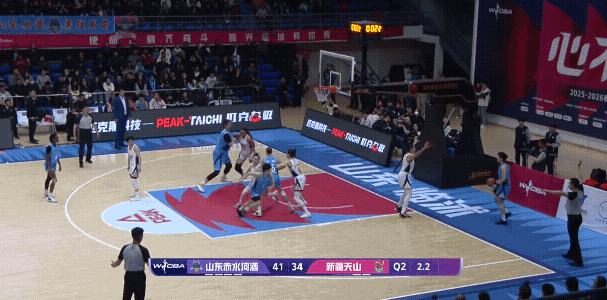 山东女篮如果被新疆女篮淘汰了，主教练就可以下课了，本赛季山东女篮这么好的阵容，投