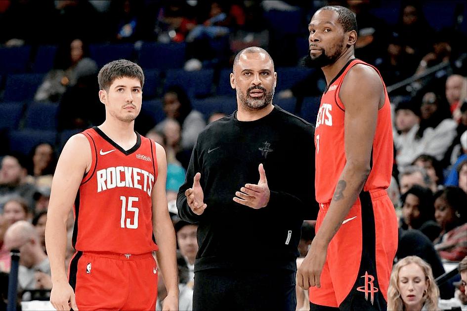 感觉火箭除了小概率拿到第三，躲不开掘金。火、湖、狼、掘这四个队，大家最希望打